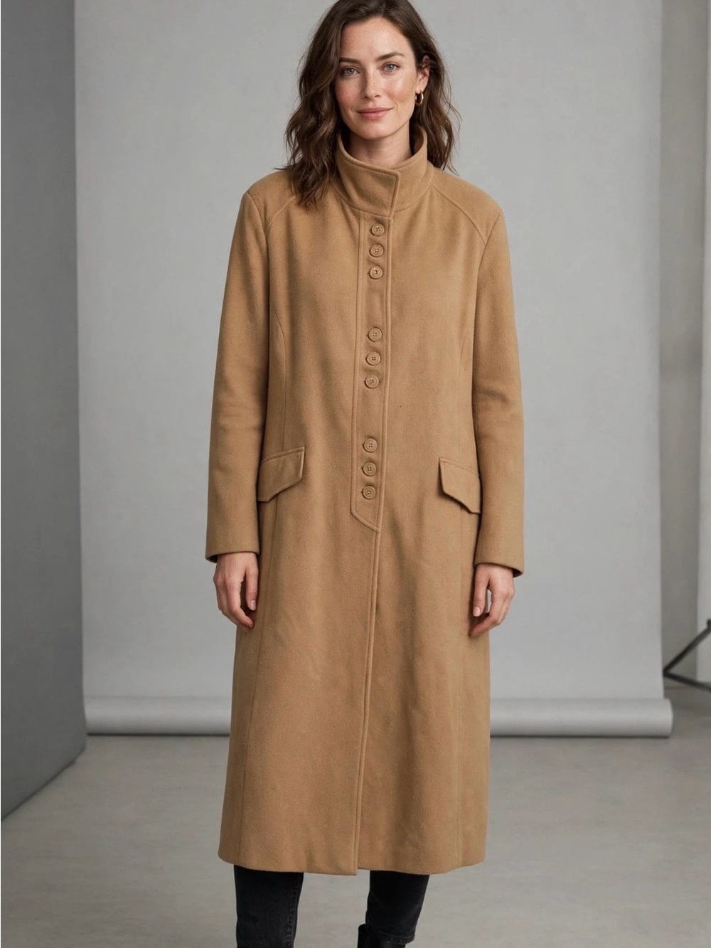 Classic Camel Long Wool Coat - Women PTP 25”, L 48”